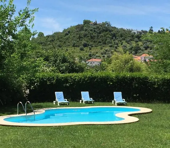 Horta Dos Cedros * Tomar