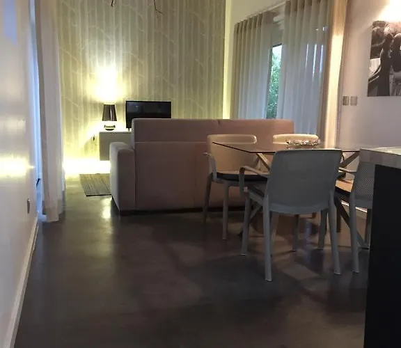 Horta Dos Cedros Tomar